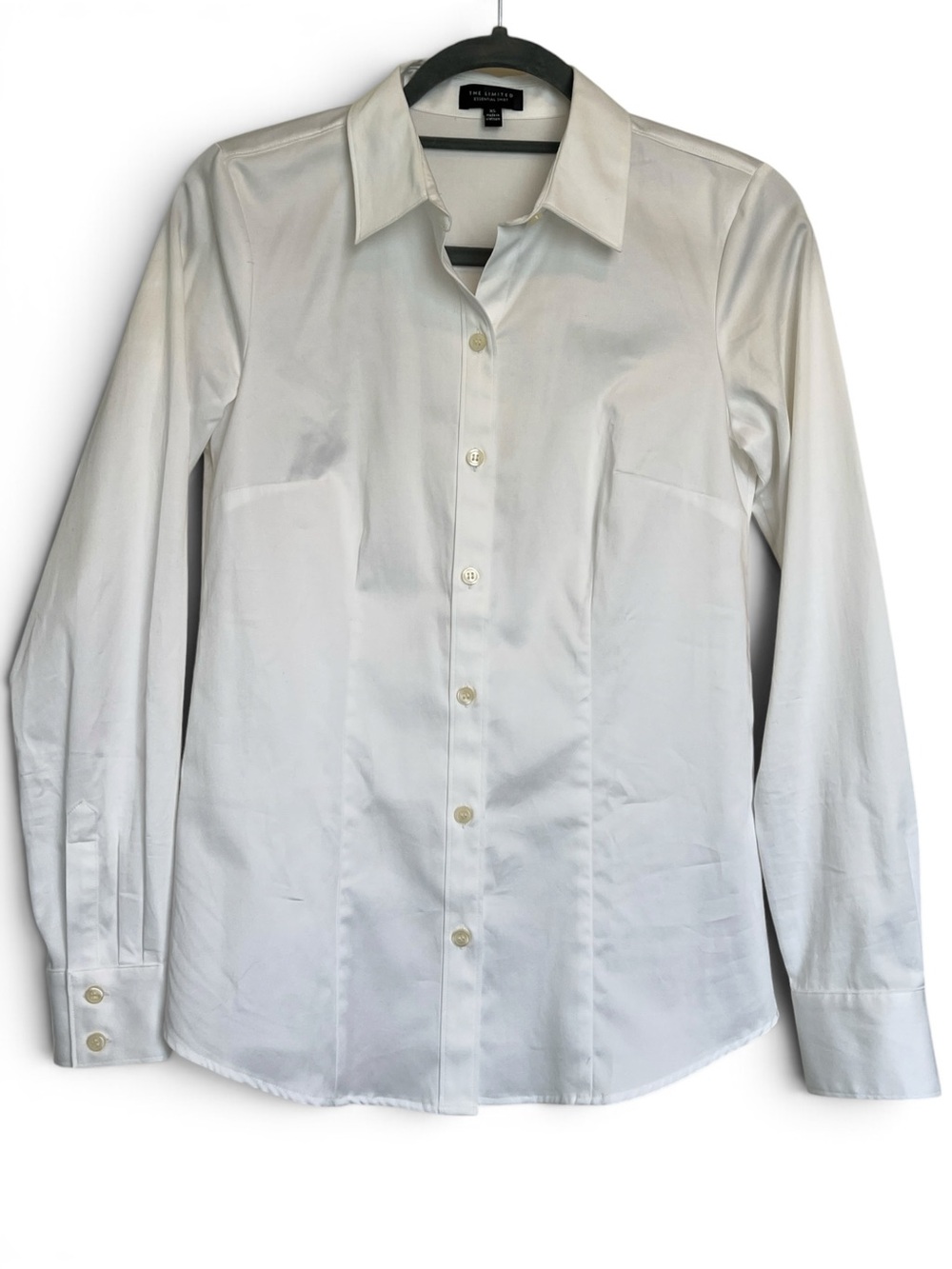 The Limited Essential Button Down Shirt, Size XS, (CLO-110)